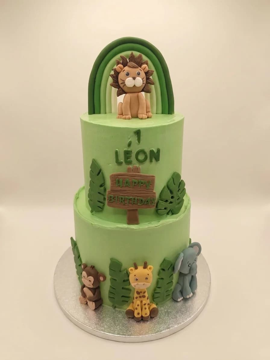 Gâteau d'anniversaire safari lion à 2 étages pour les 1 an de Léon